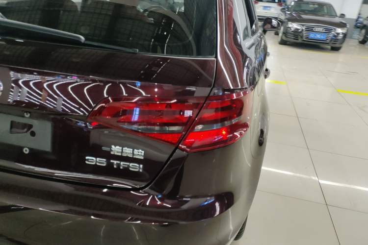 Used Audi A3 2014 Sportback 35 TFSI Automatic Ambition Edition Right Rear Taillight