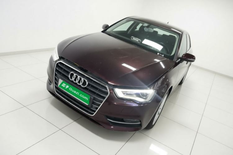 Used Audi A3 2014 Sportback 35 TFSI Automatic Comfort Model Guazi used car, China used car export, Used car for sale, Used cars, Cheapest cars for sale