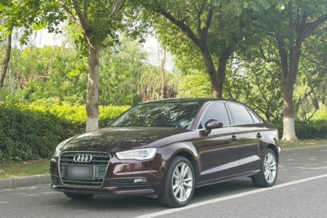 Used Audi A3 2014 Limousine 35 TFSI Automatic Comfort Model