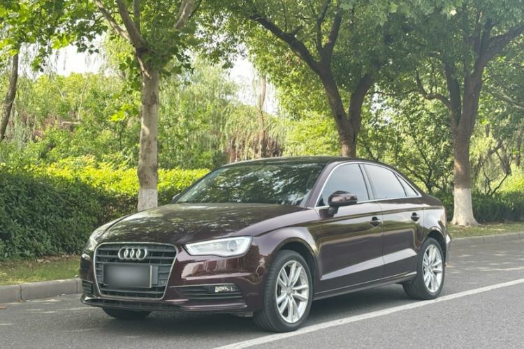 Used Audi A3 2014 Limousine 35 TFSI Automatic Comfort Model Guazi used car, China used car export, Used car for sale, Used cars, Cheapest cars for sale