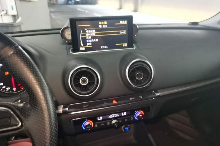 Used Audi A3 2014 Sportback 35 TFSI Automatic Comfort Model Audio And AC Panel