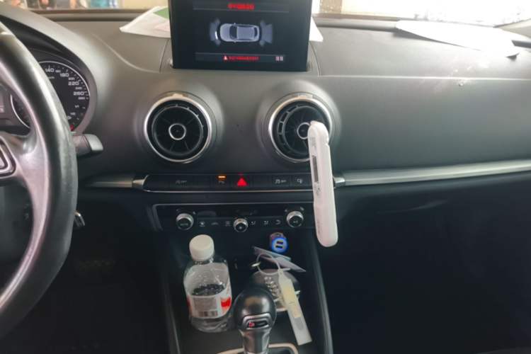 Used Audi A3 2014 Sportback 35 TFSI Automatic Comfort Model Audio And AC Panel