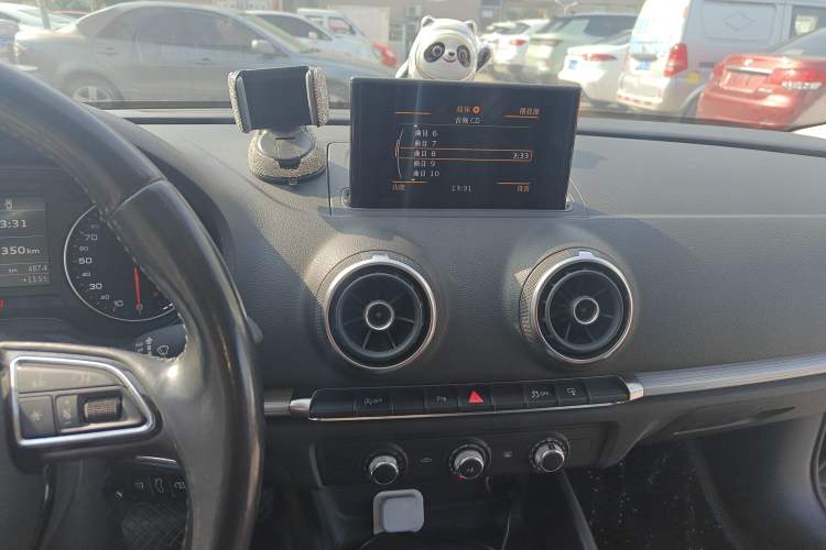 Used Audi A3 2014 Sportback 35 TFSI Automatic Style Edition Audio And AC Panel