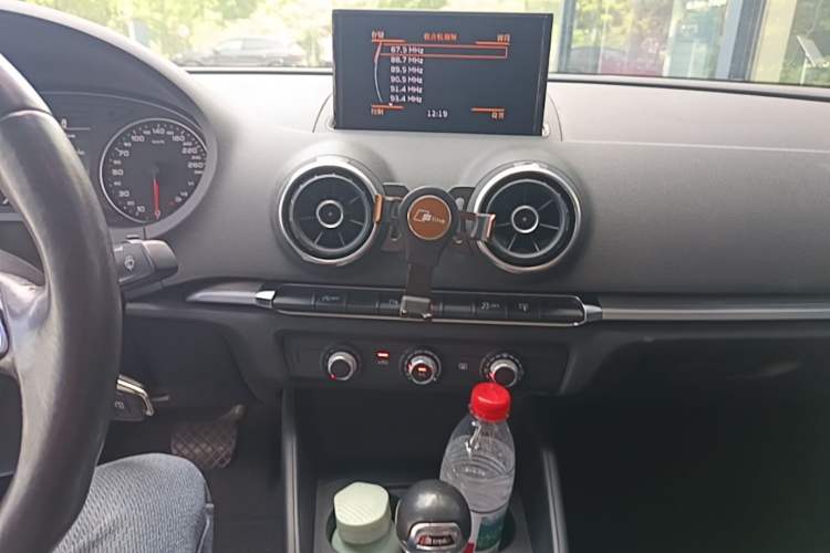 Used Audi A3 2014 Limousine 35 TFSI Automatic Fashion Model Audio And AC Panel