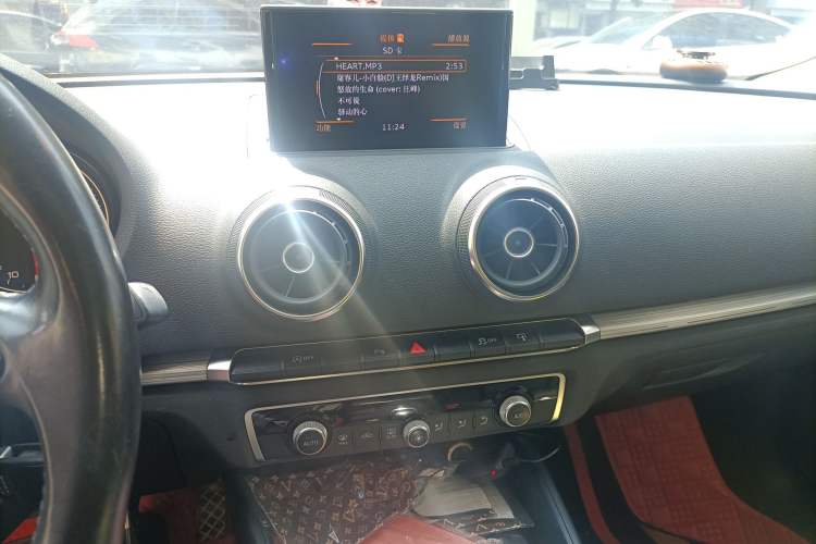Used Audi A3 2014 Sportback 35 TFSI Automatic Comfort Model Audio And AC Panel