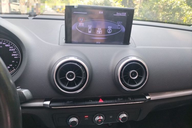 Used Audi A3 2014 Sportback 35 TFSI Automatic Style Edition Audio And AC Panel