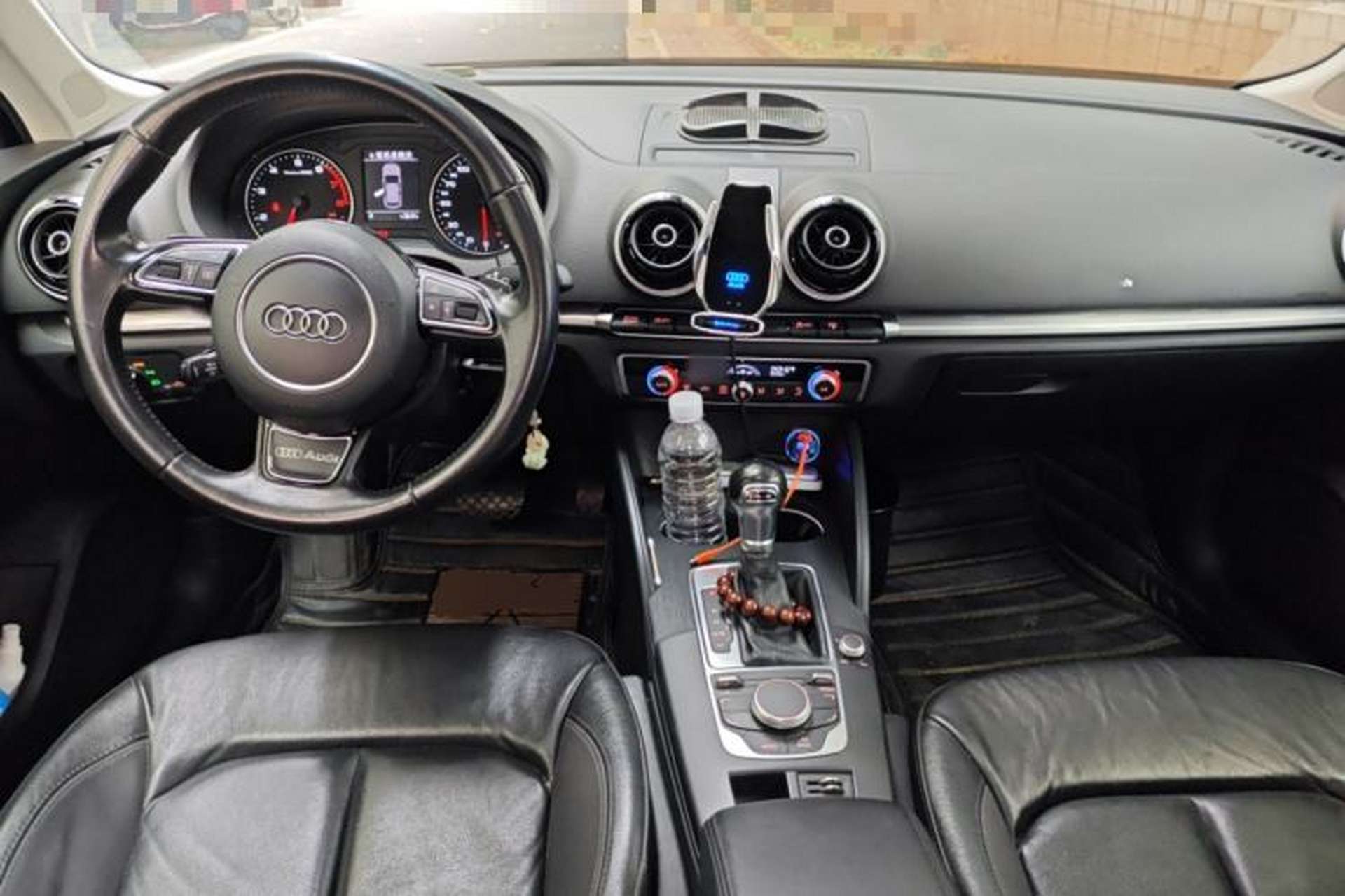 Used Audi A3 2014 Sportback 35 TFSI Automatic Comfort Model Center Console