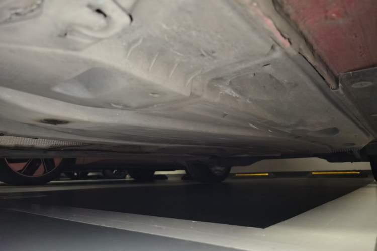 Used Audi A3 2014 Limousine 35 TFSI Automatic Comfort Model Chassis Front Left