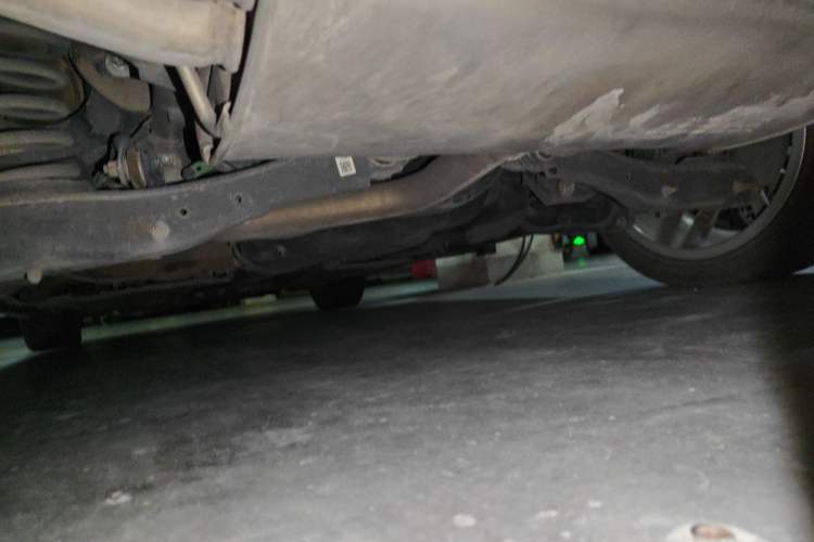 Used Audi A3 2014 Limousine 40 TFSI S line Comfort Model Chassis Rear Left