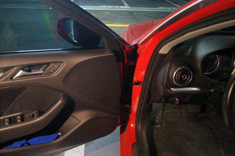 Used Audi A3 2014 Sportback 35 TFSI Automatic Comfort Model Driver Seat