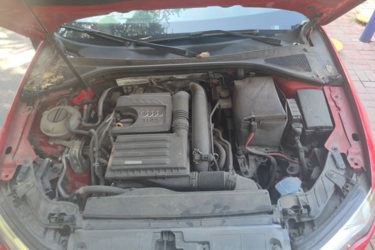 Used Audi A3 2014 Limousine 35 TFSI Automatic Advanced Model Engine Bay