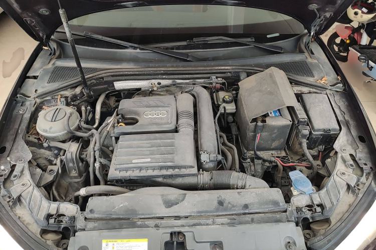 Used Audi A3 2014 Limousine 35 TFSI Automatic Advanced Model Engine Bay