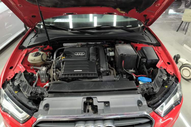 Used Audi A3 2014 Limousine 35 TFSI Automatic Comfort Model Engine Bay
