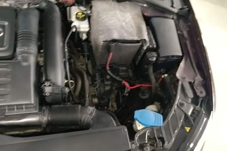 Used Audi A3 2014 Limousine 35 TFSI Automatic Comfort Model Engine Bay Left