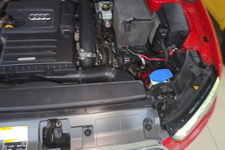 Used Audi A3 2014 Sportback 35 TFSI Automatic Comfort Model Engine Bay Left