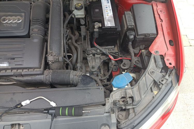 Used Audi A3 2014 Sportback 35 TFSI Automatic Comfort Model Engine Bay Left