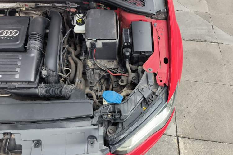 Used Audi A3 2014 Limousine 35 TFSI Automatic Comfort Model Engine Bay Left