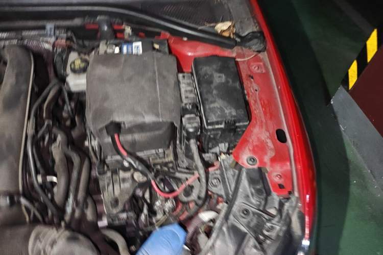Used Audi A3 2014 Sportback 35 TFSI Automatic Ambition Edition Engine Bay Left