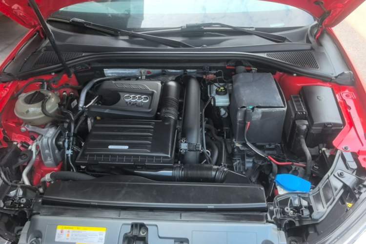 Used Audi A3 2014 Limousine 35 TFSI Automatic Comfort Model Engine Bay