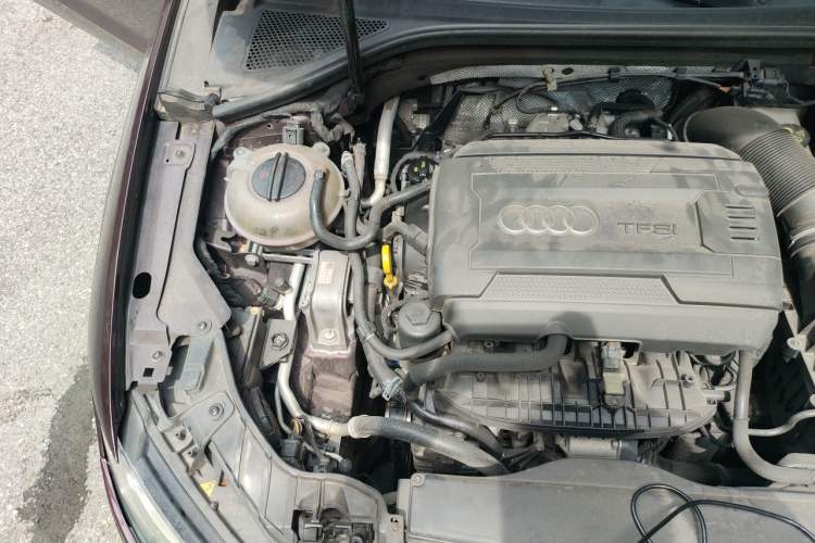 Used Audi A3 2014 Sportback 40 TFSI S line Luxury Model Engine Bay Right