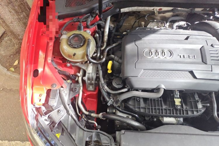 Used Audi A3 2014 Limousine 40 TFSI S line Comfort Model Engine Bay Right