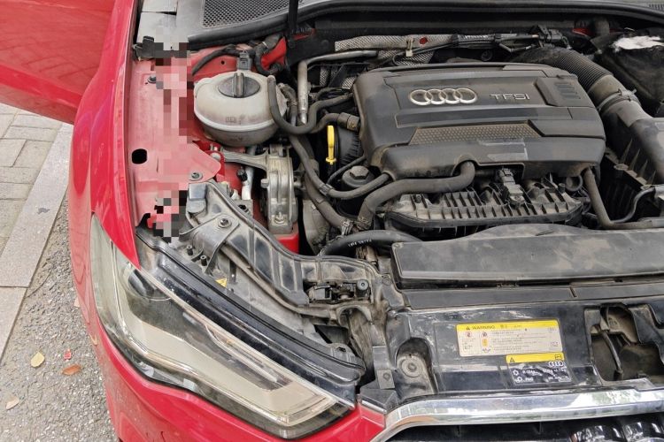 Used Audi A3 2014 Limousine 40 TFSI S line Luxury Model Engine Bay Right