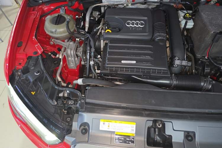 Used Audi A3 2014 Sportback 35 TFSI Automatic Comfort Model Engine Bay Right