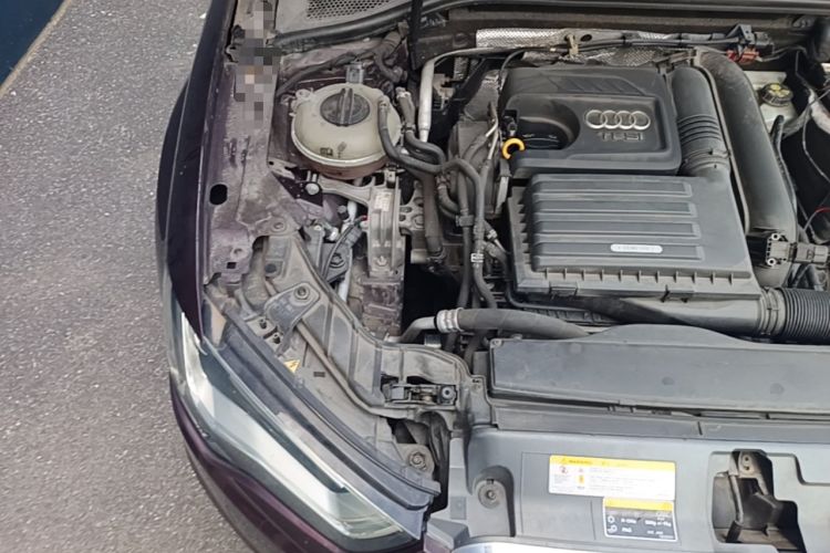 Used Audi A3 2014 Limousine 35 TFSI Automatic Fashion Model Engine Bay Right