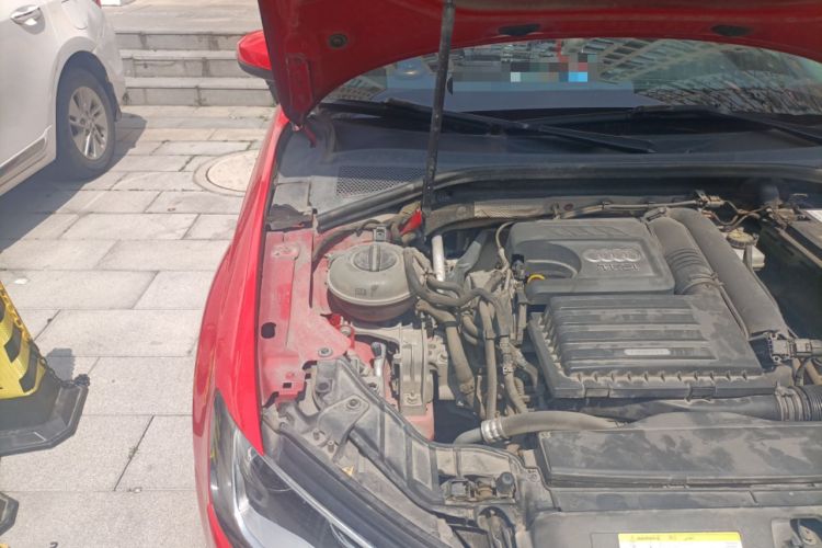 Used Audi A3 2014 Sportback 35 TFSI Automatic Comfort Model Engine Bay Right
