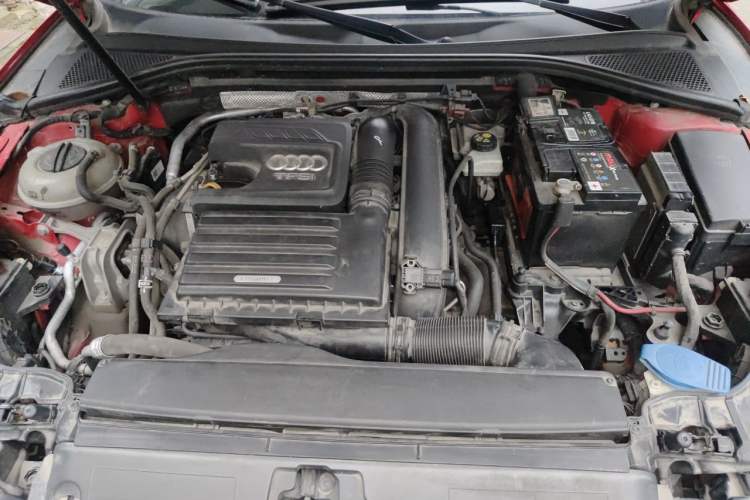 Used Audi A3 2014 Limousine 35 TFSI Automatic Comfort Model Engine Bay