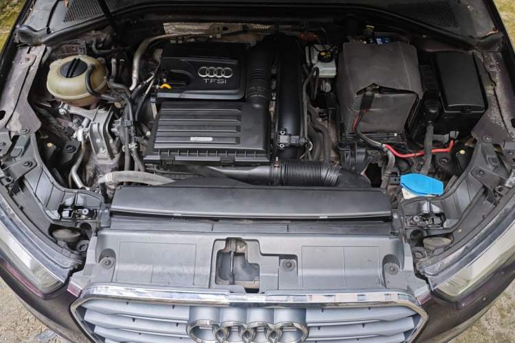 Used Audi A3 2014 Limousine 35 TFSI Automatic Advanced Model Engine Bay