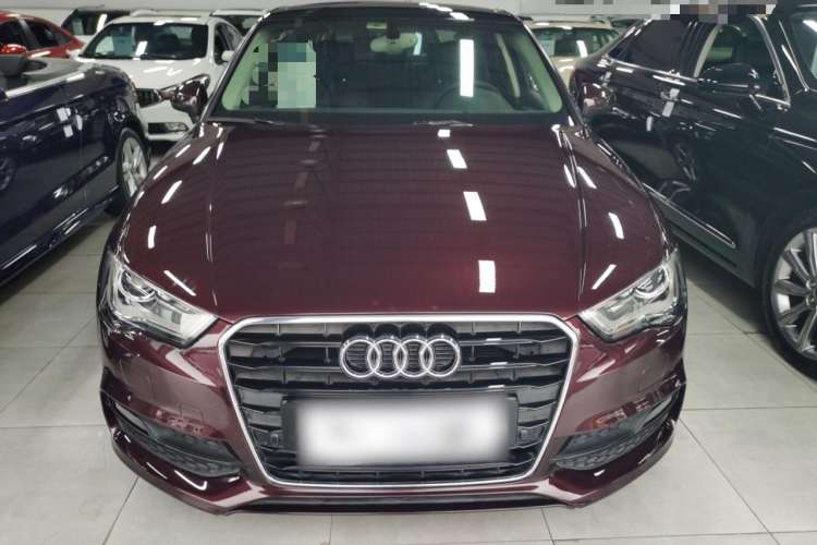 Used Audi A3 2014 Limousine 40 TFSI S line Luxury Model Front