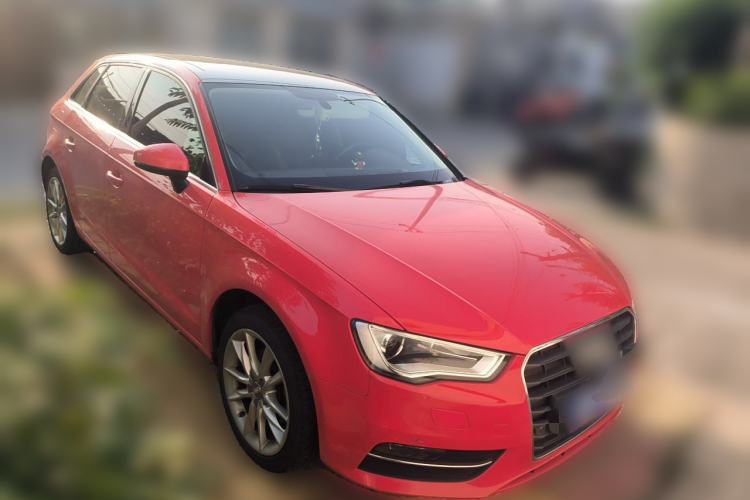 Used Audi A3 2014 Sportback 35 TFSI Automatic Comfort Model Front Right 45 Deg