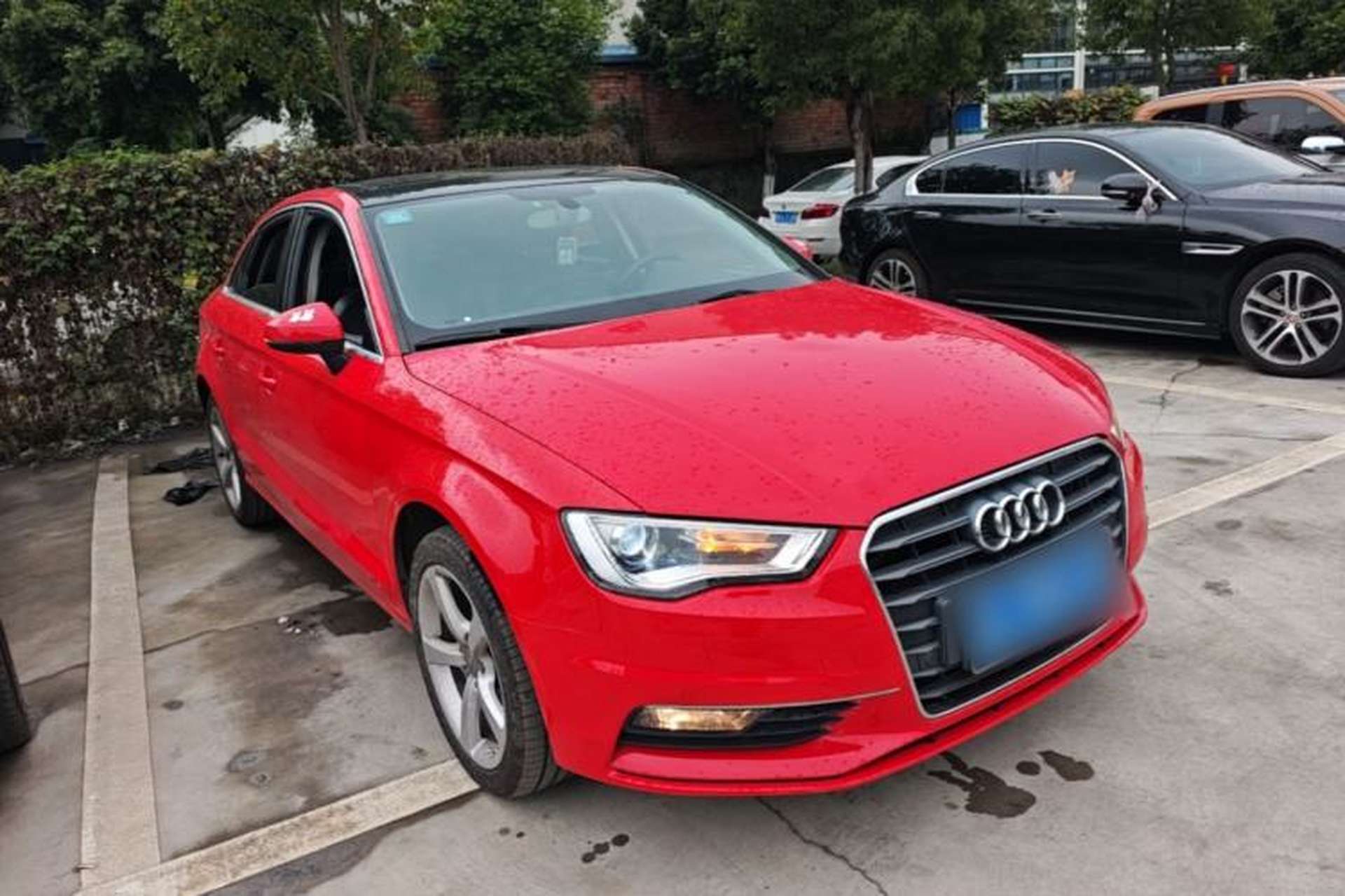 Used Audi A3 2014 Limousine 35 TFSI Automatic Comfort Model Front Right 45 Deg
