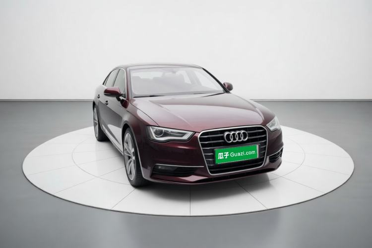 Used Audi A3 2014 Limousine 35 TFSI Automatic Comfort Model Front Right 45 Deg
