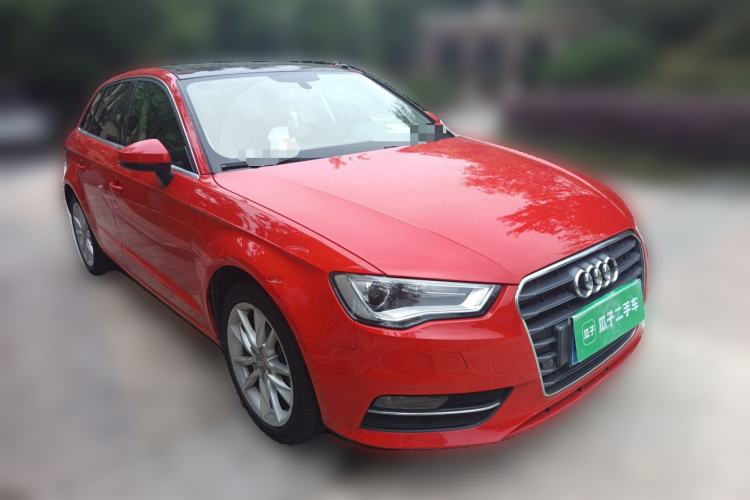 Used Audi A3 2014 Sportback 35 TFSI Automatic Comfort Model Front Right 45 Deg