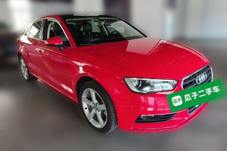 Used Audi A3 2014 Limousine 35 TFSI Automatic Comfort Model Front Right 45 Deg