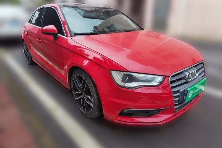 Used Audi A3 2014 Limousine 35 TFSI Automatic Comfort Model Front Right 45 Deg