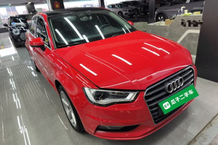 Used Audi A3 2014 Limousine 35 TFSI Automatic Comfort Model Front Right 45 Deg