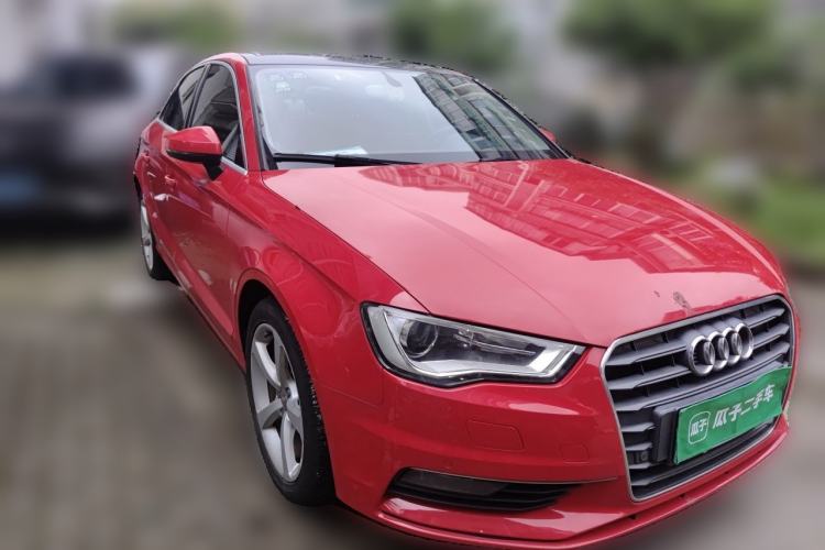 Used Audi A3 2014 Limousine 35 TFSI Automatic Comfort Model Front Right 45 Deg