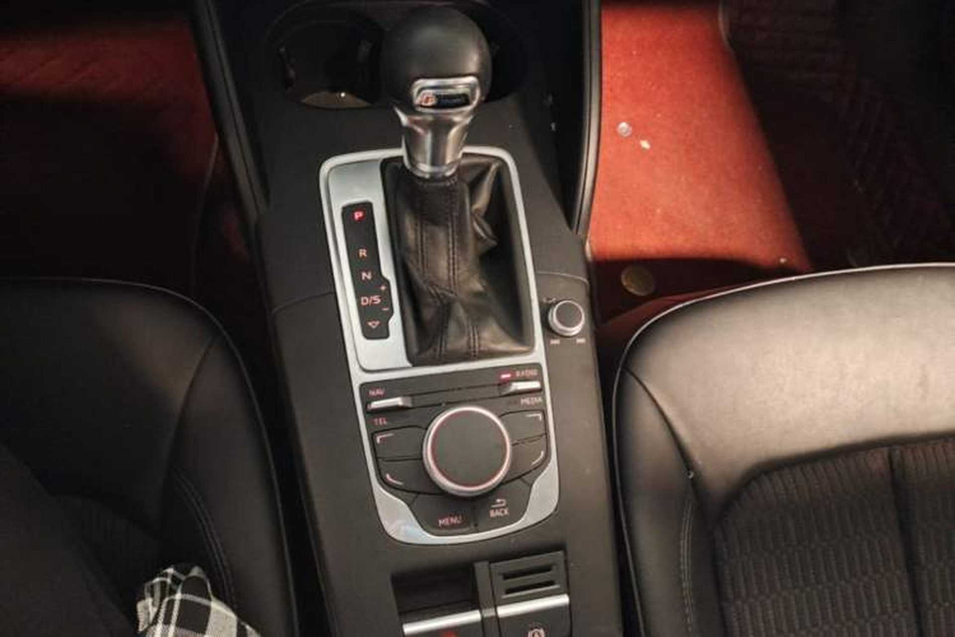 Used Audi A3 2014 Limousine 40 TFSI S line Comfort Model Gear Lever