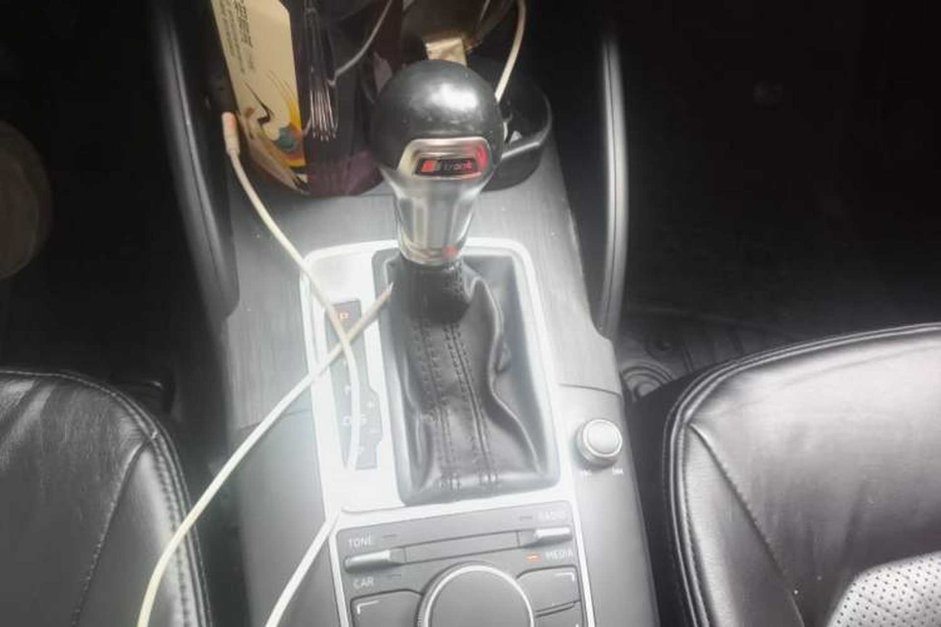 Used Audi A3 2014 Limousine 35 TFSI Automatic Advanced Model Gear Lever