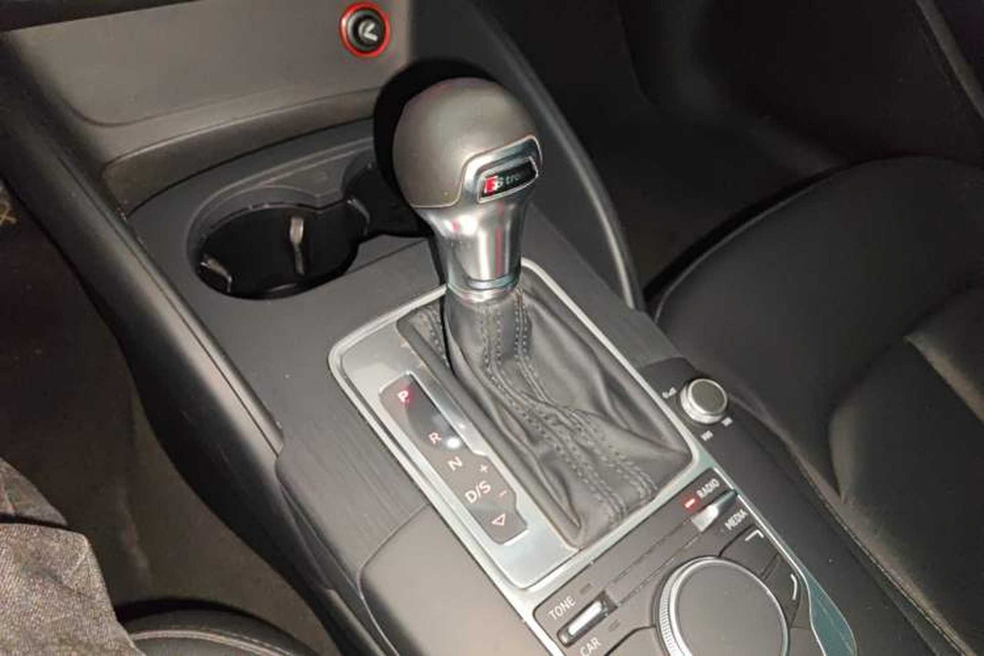 Used Audi A3 2014 Limousine 35 TFSI Automatic Comfort Model Gear Lever