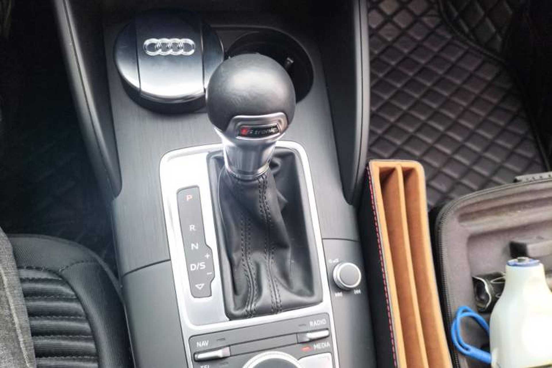 Used Audi A3 2014 Sportback 40 TFSI S line Luxury Model Gear Lever