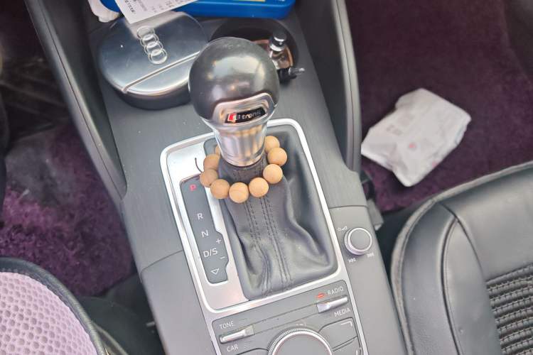 Used Audi A3 2014 Sportback 35 TFSI Automatic Style Edition Gear Lever