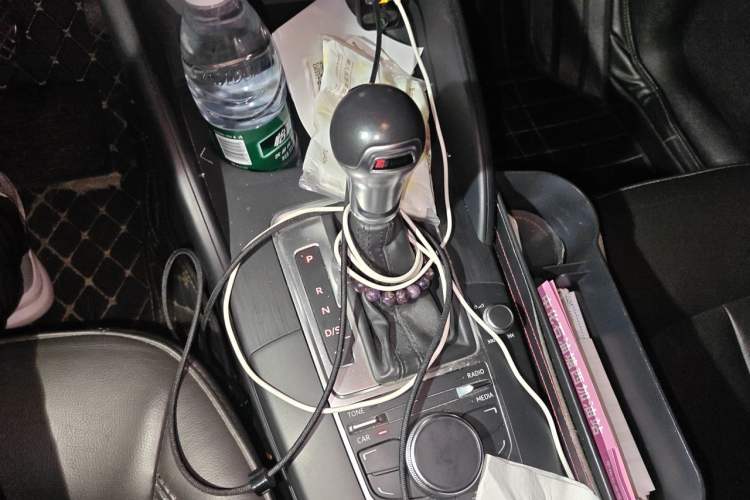 Used Audi A3 2014 Sportback 35 TFSI Automatic Ambition Edition Gear Lever