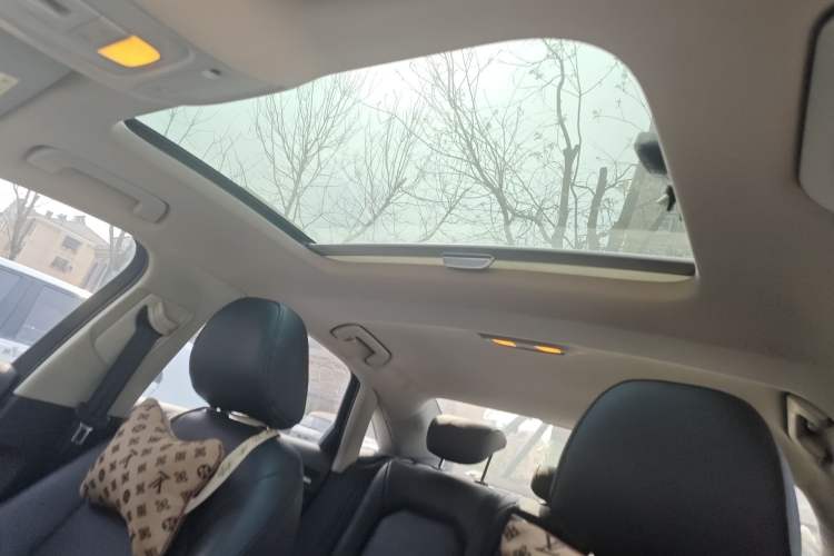 Used Audi A3 2014 Limousine 35 TFSI Automatic Fashion Model Headliner