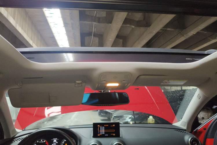 Used Audi A3 2014 Limousine 35 TFSI Automatic Fashion Model Headliner