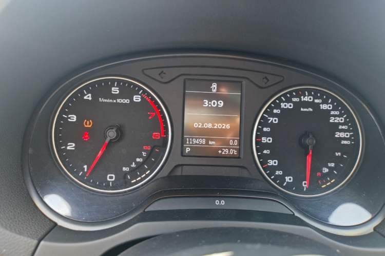 Used Audi A3 2014 Limousine 35 TFSI Automatic Comfort Model Instrument Cluster
