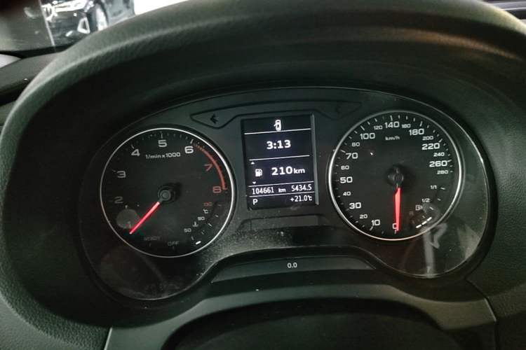 Used Audi A3 2014 Sportback 35 TFSI Automatic Style Edition Instrument Cluster